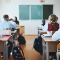 Co z reformą oświaty? Pełny przewodnik po zmianach 2025.