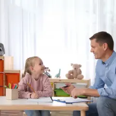 Nauczanie indywidualne w szkole: czy jest możliwe? Sprawdź!