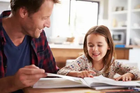 Edukacja domowa w liceum: Zrób to legalnie i bez stresu!