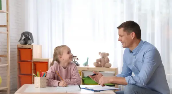Nauczanie indywidualne w szkole: czy jest możliwe? Sprawdź!