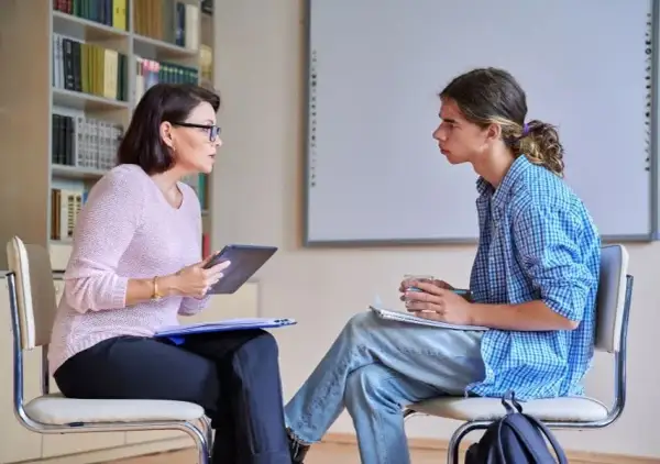 Co robi pedagog szkolny? Pełny przewodnik dla rodziców i uczniów