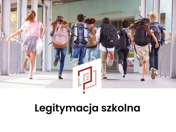 Dzieci biegnące do szkoły z plecakami.